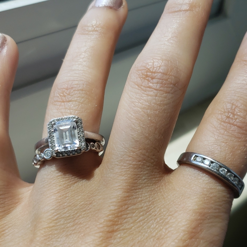 Engagement Ring Set - image 5
